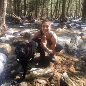 Meet your Posher, Danielle